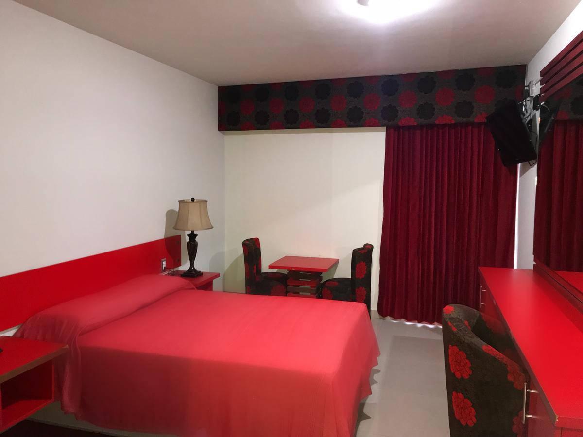 Palacio Rojo Hotel Familiar Morelia Extérieur photo
