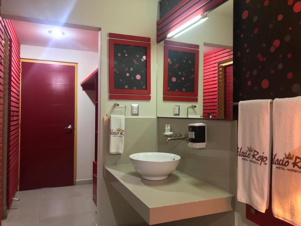 Palacio Rojo Hotel Familiar Morelia Extérieur photo