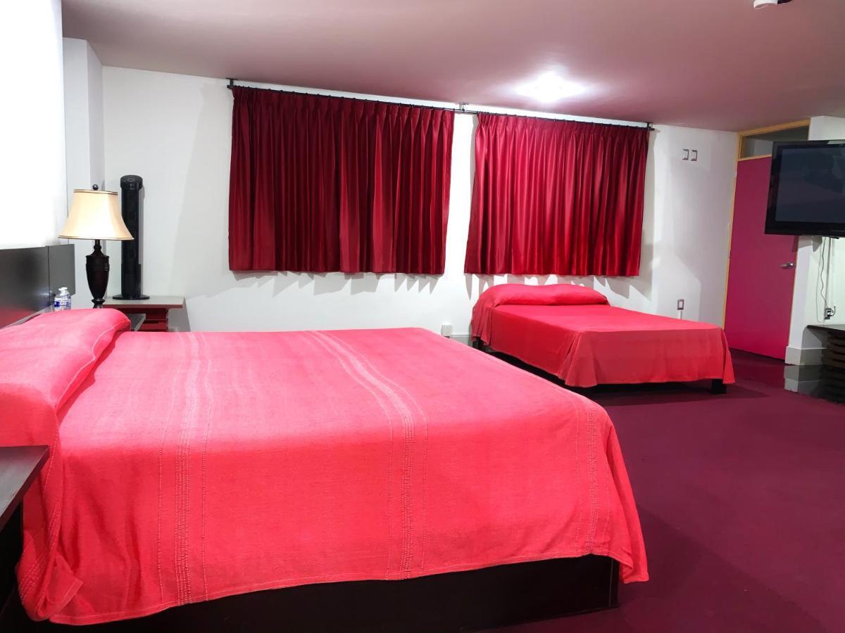 Palacio Rojo Hotel Familiar Morelia Extérieur photo